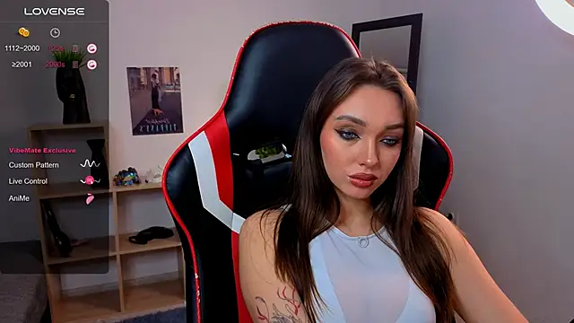 Emilia mala online show from November 21, 7:23 pm