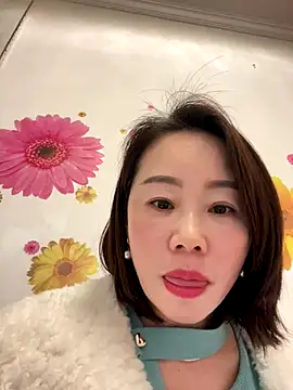 Snapshot of xiaoling2358 chatting on December 14, 7:36 am xiaoling2358 online show from December 14, 7:36 am