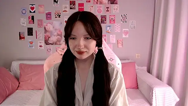 Lexi Bottom online show from January 14, 2:06 am