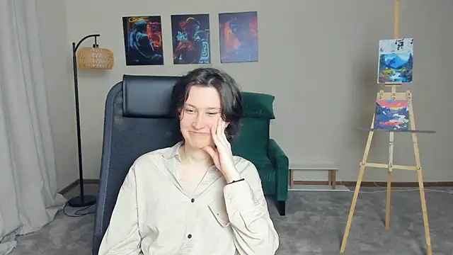 Snapshot of NenaBriand chatting on November 19, 12:38 pm NenaBriand online show from November 19, 12:38 pm