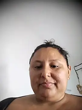 BWW-CINDY11 online show from July 4, 4:57 pm