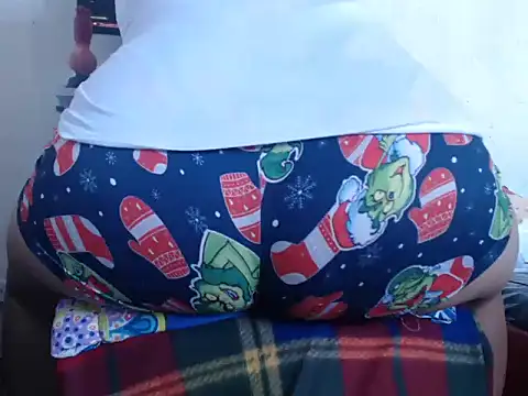 Snapshot of Liz_dark_secret chatting on December 15, 7:51 pm Liz dark secret online show from December 15, 7:51 pm