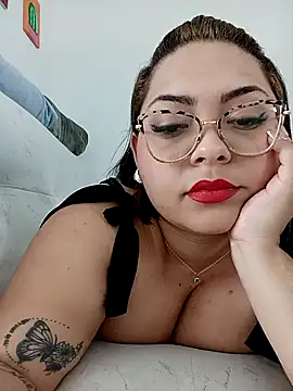 Snapshot of Anna_Lucia88 chatting on December 18, 3:18 pm Anna Lucia88 online show from December 18, 3:18 pm