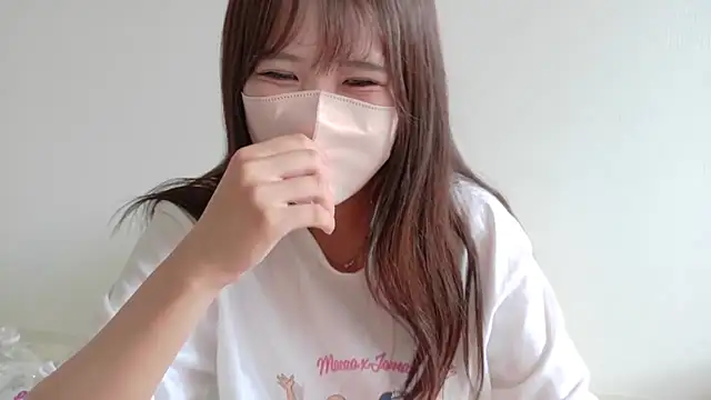 Snapshot of Nemu_chan_ chatting on June 21, 4:59 am Nemu chan online show from June 21, 4:59 am