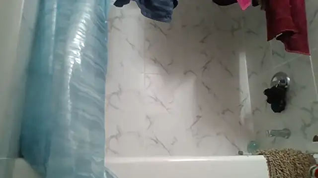 bubzorig online show from December 15, 7:23 am