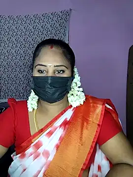 Snapshot of Tamil_devagi chatting on May 5, 5:21 pm Tamil devagi online show from May 5, 5:21 pm