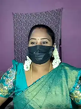 Snapshot of Tamil_devagi chatting on May 22, 5:40 pm Tamil devagi online show from May 22, 5:40 pm