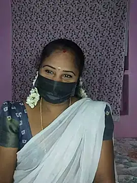 Snapshot of Tamil_devagi chatting on May 30, 10:12 am Tamil devagi online show from May 30, 10:12 am