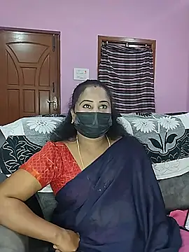Snapshot of Tamil_devagi chatting on June 25, 6:23 pm Tamil devagi online show from June 25, 6:23 pm