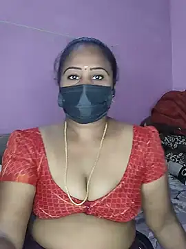 Snapshot of Tamil_devagi chatting on August 1, 5:40 am Tamil devagi online show from August 1, 5:40 am