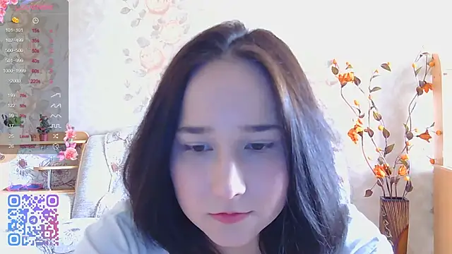 Snapshot of TianaMeiser chatting on June 7, 11:03 am TianaMeiser online show from June 7, 11:03 am