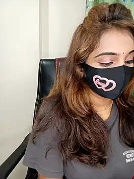 Snapshot of Sexy-Jara1 chatting on December 5, 4:47 pm Sexy-Jara1 online show from December 5, 4:47 pm