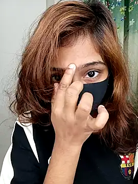 Snapshot of Sexy-Jara1 chatting on January 6, 6:00 pm Sexy-Jara1 online show from January 6, 6:00 pm