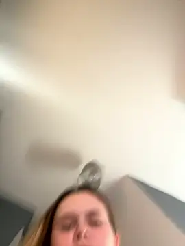 Blonde Bunny online show from January 10, 1:13 pm