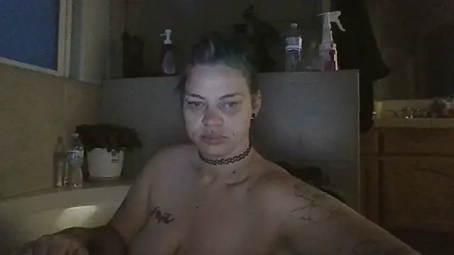 Snapshot of anitabonghit chatting on April 18, 1:04 pm anitabonghit online show from April 18, 1:04 pm