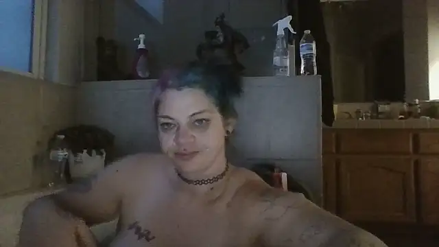 Snapshot of anitabonghit chatting on April 23, 1:02 pm anitabonghit online show from April 23, 1:02 pm