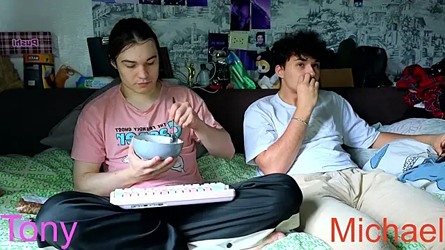 Snapshot of jordanjock chatting on May 30, 10:45 am jordanjock online show from May 30, 10:45 am