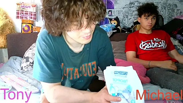 Snapshot of jordanjock chatting on June 23, 8:34 am jordanjock online show from June 23, 8:34 am