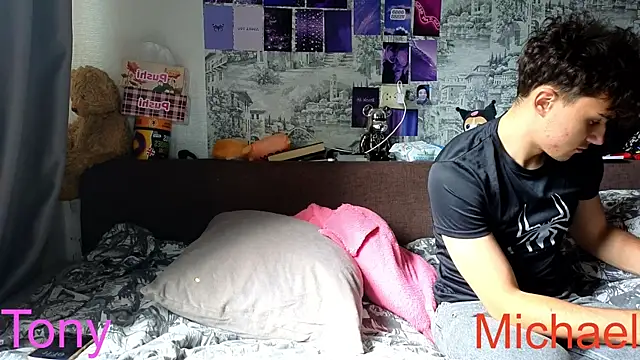 Snapshot of jordanjock chatting on July 3, 8:21 am jordanjock online show from July 3, 8:21 am
