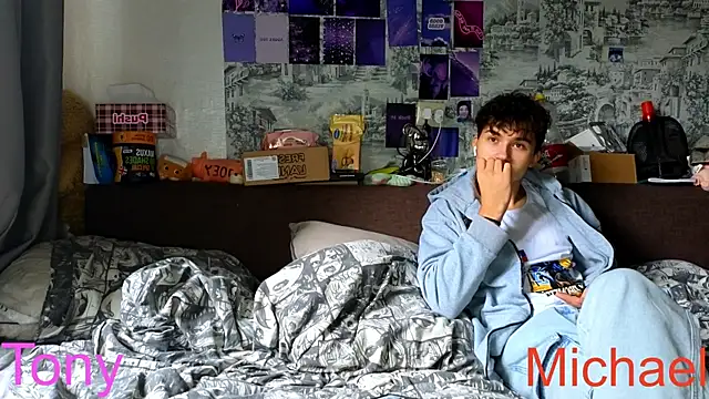 Snapshot of jordanjock chatting on July 23, 9:18 am jordanjock online show from July 23, 9:18 am
