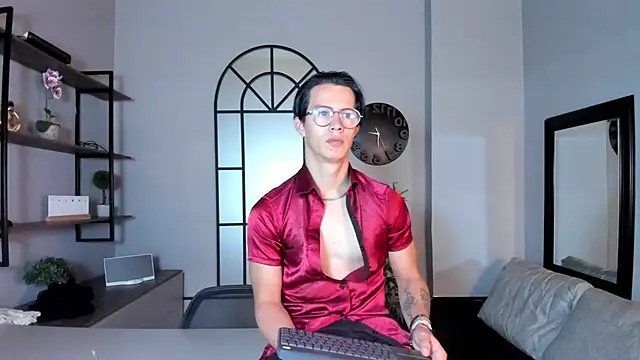 Brandon starkk online show from November 17, 12:00 pm