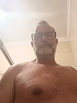 Snapshot of nard53 chatting on June 11, 10:08 pm nard53 online show from June 11, 10:08 pm