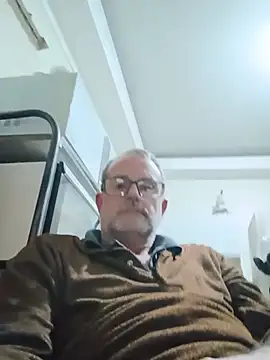 Snapshot of nard53 chatting on June 25, 9:52 pm nard53 online show from June 25, 9:52 pm