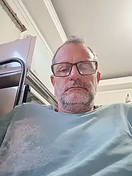 Snapshot of nard53 chatting on June 27, 12:22 pm nard53 online show from June 27, 12:22 pm