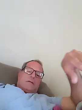 Snapshot of nard53 chatting on July 19, 11:25 am nard53 online show from July 19, 11:25 am