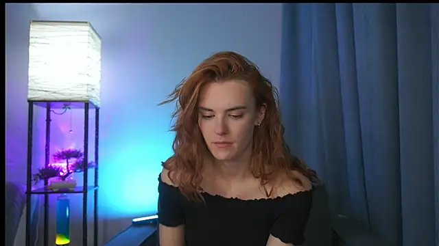Snapshot of foxy_cute4you chatting on May 24, 8:14 pm foxy cute4you online show from May 24, 8:14 pm