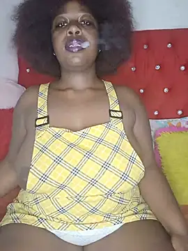 Snapshot of melanin_lizzy chatting on May 21, 11:12 pm melanin lizzy online show from May 21, 11:12 pm