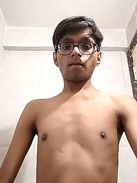 Snapshot of akshr1099 chatting on November 20, 6:07 pm akshr1099 online show from November 20, 6:07 pm