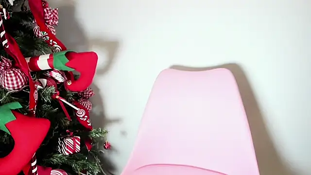 latinbitch online show from December 17, 6:52 am