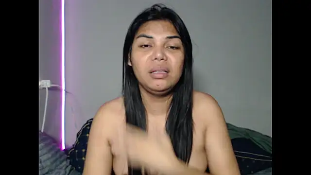 Snapshot of yourasiantranspinay143 chatting on December 4, 7:22 pm yourasiantranspinay143 online show from December 4, 7:22 pm