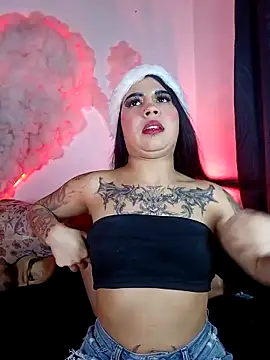 Dannii- online show from December 18, 3:45 am