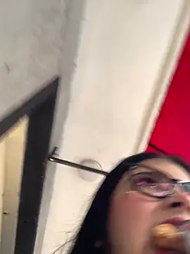 Dannii- online show from March 8, 8:45 pm