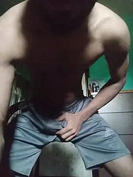 Snapshot of hotandhorny69h chatting on November 18, 3:01 am hotandhorny69h online show from November 18, 3:01 am