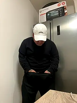 Snapshot of Pelotas2000 chatting on December 5, 1:36 am Pelotas2000 online show from December 5, 1:36 am