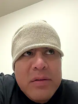 Snapshot of Pelotas2000 chatting on December 14, 7:58 am Pelotas2000 online show from December 14, 7:58 am