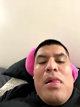 Snapshot of Pelotas2000 chatting on January 7, 3:14 pm Pelotas2000 online show from January 7, 3:14 pm