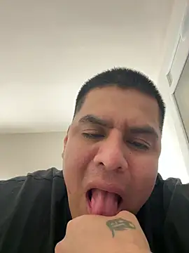 Snapshot of Pelotas2000 chatting on January 9, 5:59 pm Pelotas2000 online show from January 9, 5:59 pm