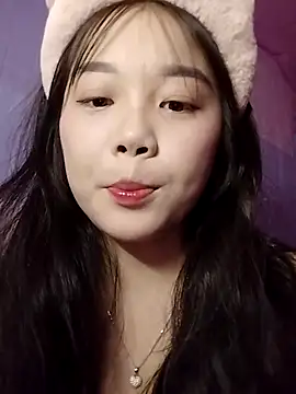 Baa-bee22 online show from May 10, 12:49 am