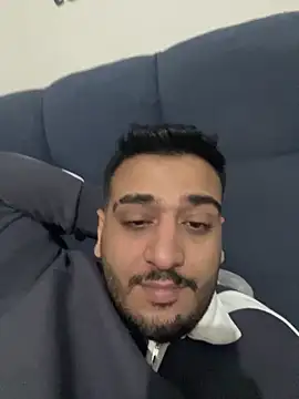 Snapshot of MertHakan7 chatting on November 17, 4:57 pm MertHakan7 online show from November 17, 4:57 pm