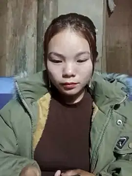 yu-zhen online show from January 18, 11:03 am