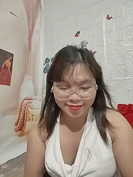 Snapshot of Cover-baa chatting on July 17, 8:03 pm Cover-baa online show from July 17, 8:03 pm