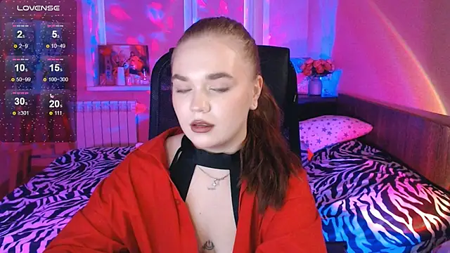 EmiRisse online show from November 20, 12:27 pm