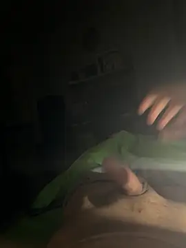 Snapshot of Alessandro_478 chatting on November 21, 8:18 pm Alessandro 478 online show from November 21, 8:18 pm