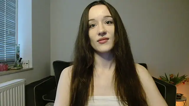 Tinybutt5368 online show from March 12, 4:02 pm