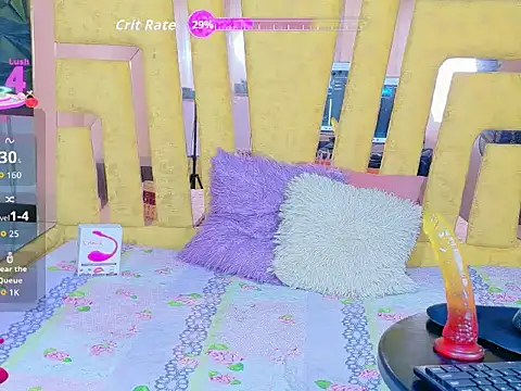 Snapshot of CailinSmith chatting on December 5, 6:59 pm CailinSmith online show from December 5, 6:59 pm