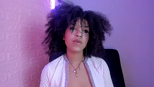 Snapshot of Serena_Fey chatting on December 16, 11:59 am Serena Fey online show from December 16, 11:59 am